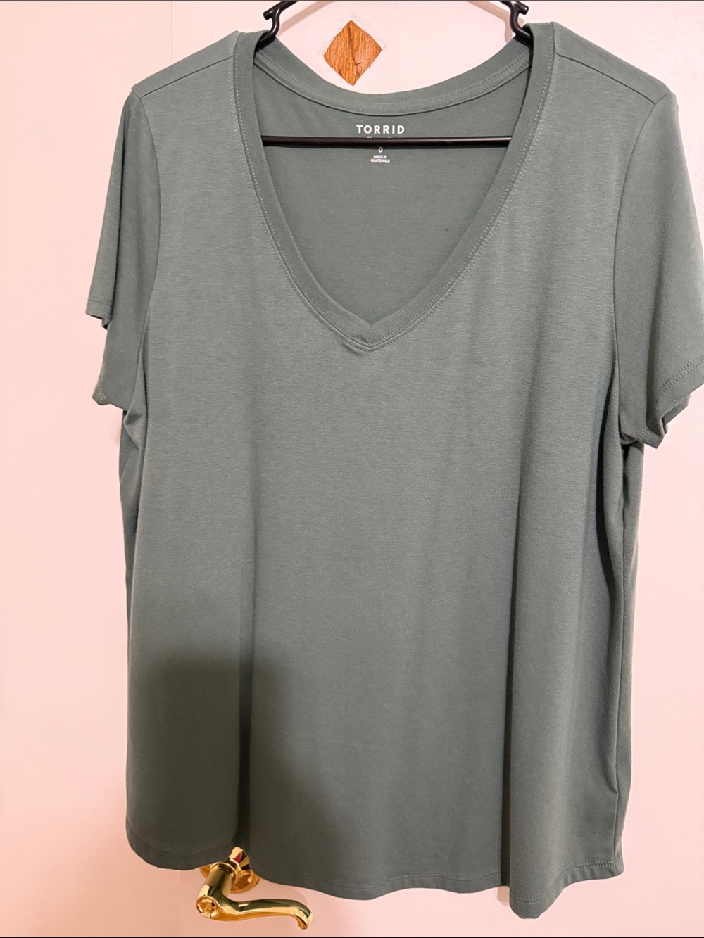 torrid Sage Green V-Neck Short Sleeve Tee